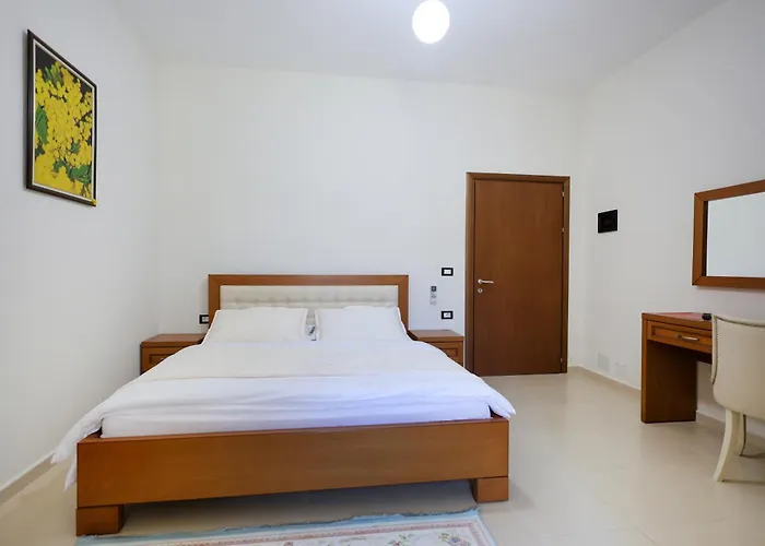 Kanione Hotel Cerenisht