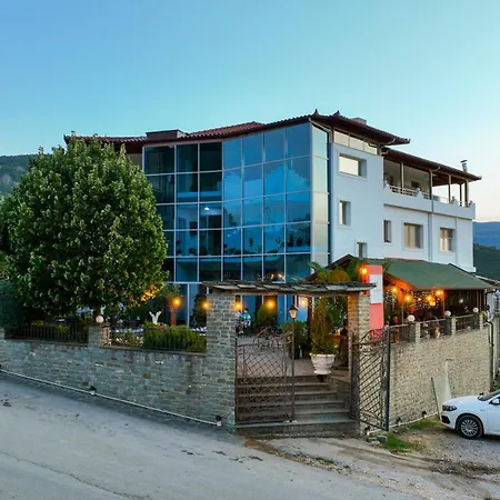 Otel Kanione Cerenisht
