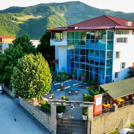 فندق Kanione Cerenisht