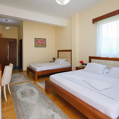 Kanione Hotel