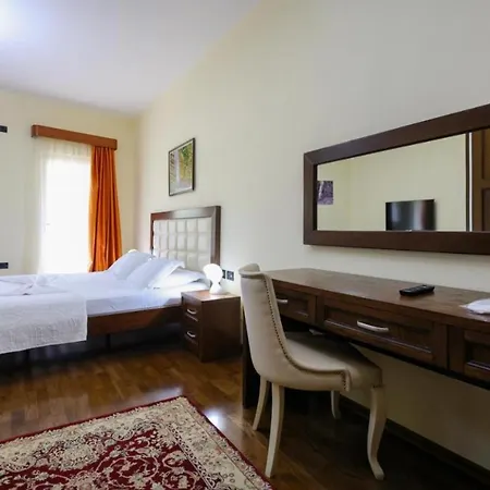 Kanione Hotel 4*